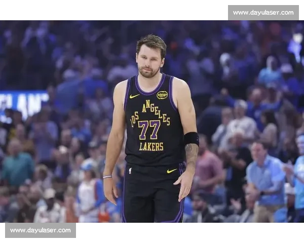NBA季后赛伤病情况更新与球队影响_20260526125404