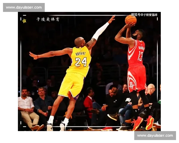 NBA规则解读：什么是防守三秒与进攻犯规？_20260526125602